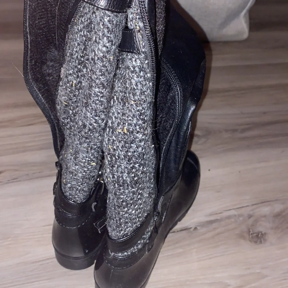 Women’s tall boots size 8 - Picture 4 of 5